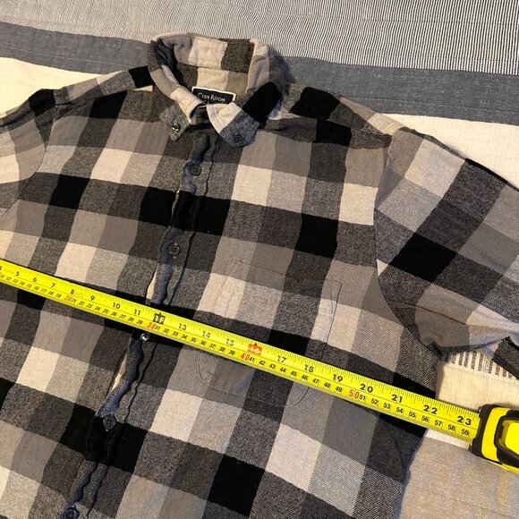 Club Room Casual Button Down Mens Medium Black White Plaid Rugged Flannel Shirt - Picture 3 of 6